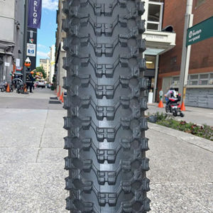 Offre Spéciale meilleure qualité 22 pouces pneu de vélo 22x1 3/8 pneu de roue plus épais Durable pour accessoires de vélo fauteuil roulant - Product Image 1