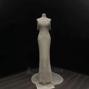 Vestido de Novia Sirena Moderno NT40 con Encaje Largo, Flores, Cristales, Apliques de Perlas de Lujo y Cuello Barco, Ajustado para Fiesta - Product Image 1