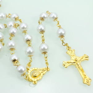 Venta al por mayor 8mm oro perla Rosario collar estilo religioso Cruz joyería con cuentas cadena precio de fábrica coche colgante Cruz - Product Image 6