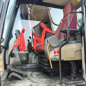 Excavatrice lourde CAT 323D2L de 23 tonnes avec godet de 1,15 m³ de capacité, excavatrice sur chenilles d'occasion - Product Image 6