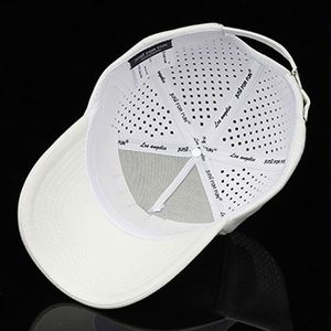 Casquette de sport pour homme de haute qualité, personnalisée, à 5 panneaux, avec logo brodé, perforations découpées au laser, casquette de baseball imperméable - Product Image 6