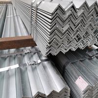 Barre d'angle en acier pré-perforée et rainurée pour système de rayonnage et de stockage en entrepôt