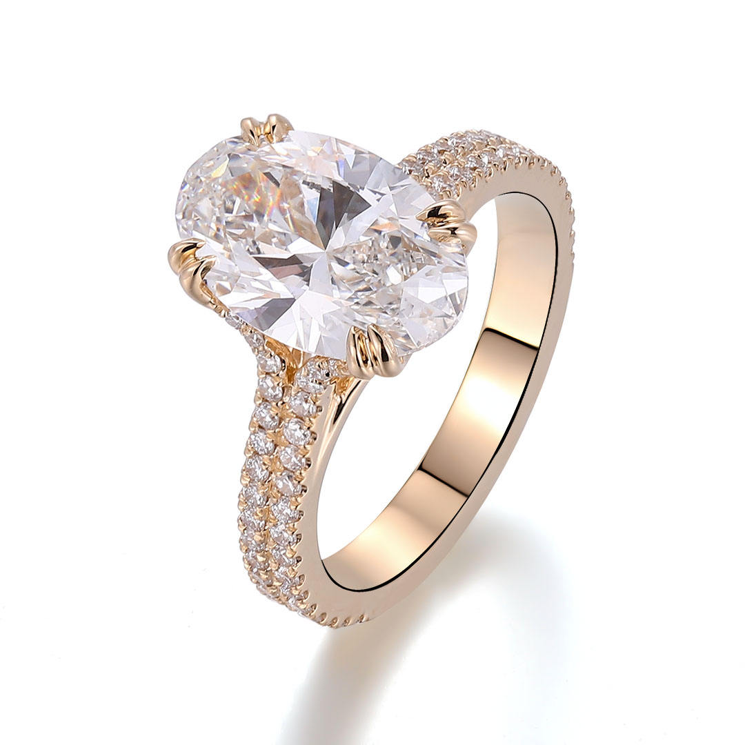 Bague en or jaune 14 carats avec diamant de laboratoire