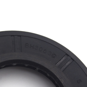 Xinwo Auto Parts Wholesale Factory Joint d'étanchéité d'arbre d'entraînement avant droit de haute qualité 30751402 pour <span class=keywords><strong>Volvo</strong></span> V40 S80 V60 <span class=keywords><strong>V90</strong></span> XC40 XC70 S80 - Product Image 2