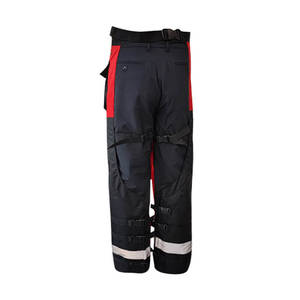 Tablier de protection robuste et respirant rouge et noir réglable de style tablier <span class=keywords><strong>pour</strong></span> bûcherons, résistant aux coupures niveau D - Product Image 3