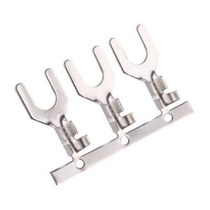 Terminal aislado en forma de U de 3,2mm, terminal de pala de crimpado tipo Y, estampado Y Terminal de crimpado en forma de horquilla con forma de cangrejo - Product Image 3