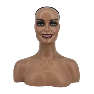 cara busto Suppliers-Cabeza de maniquí femenino realista con sonrisa, cabeza de maniquí con hombros, cara sonriente, con pestañas, visera oscura, venta al por mayor