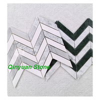 Carrelage en mosaïque de marbre vert clair poli pour sols/murs de villa moderne, décoration intérieure, carrelage en chevrons pour salle de bain et douche, vert foncé
