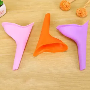 Urinario <span class=keywords><strong>de</strong></span> silicona suave para mujer, dispositivo para orinar, para viajar, acampar al aire libre, orinal <span class=keywords><strong>de</strong></span> pie, urinario para niña, mujer, Rosa - Product Image 5