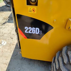 Cargadora Compacta CAT 226D3 Nueva y Usada de Buen Rendimiento, 67HP, para Construcción y Paisajismo - Product Image 6