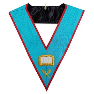 คอเสื้อปักลายทำมือ - Product Image 1