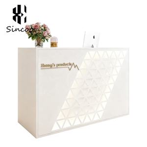 Mostrador de Recepción Moderno y Económico para Salón de Belleza, Hotel u Hospital, de Madera Sólida, Extensible y Ajustable, Venta Directa de Fábrica Sincoo - Product Image 1
