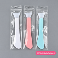 1 pièce Spatule applicatrice double tête en silicone pour masque facial mat, outil de mélange pour maquillage du visage, salon de beauté et spa, avec embout cuillère