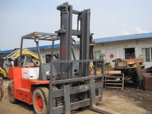 Chariot élévateur TCM FD70 d'origine fabriqué au Japon, chariot élévateur diesel de 7 tonnes pas cher pour entrepôt, prix bas - Product Image 2