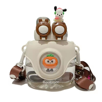 Bouteille d'eau portable JM6 pour enfants avec double paille, modèle spécial école primaire, bouteille de dessin animé en PC pour garçons et filles