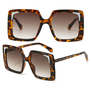 Unisex UV400 PC Trendy White Fashion Square <b>Large</b> <b>Frame</b> Sunglasses with Custom Logo Colored/Clear Lenses - Product Image 4