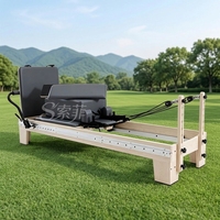 Machine de Pilates Reformer en bois d'érable massif, équipement durable, avec lit australien à rail intégral, pour studio de yoga et de Pilates à la chaîne