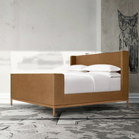 Meubles de chambre à coucher de luxe, lit capitonné de style king-size avec cadre en bois massif pour hôtel