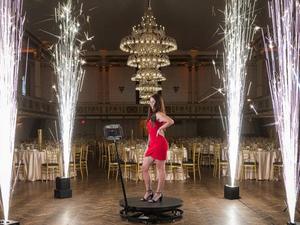 Machine à Fontaine d'Étincelles Froides Mini 600W <span class=keywords><strong>de</strong></span> Haute Qualité pour Mariages en Intérieur, Contrôle DMX à Distance, Effet Feux d'Artifice, Scène d'Événement, Produit à <span class=keywords><strong>Glace</strong></span> Sèche - Product Image 4