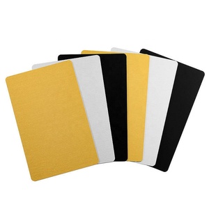 맞춤형 63*88mm 금색 양극산화 알루미늄 모던 레이저 각인 개인 맞춤 텍스트 멤버십 카드 - Product Image 4
