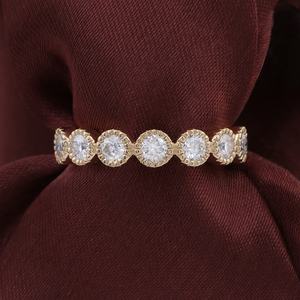 Anillo de Diamante Cultivado en Laboratorio de Oro Amarillo de 10K, Regalo de Aniversario de Bodas, Joyería Fina, Anillo Personalizado de Media Luna Redonda para Uso Diario - Product Image 3