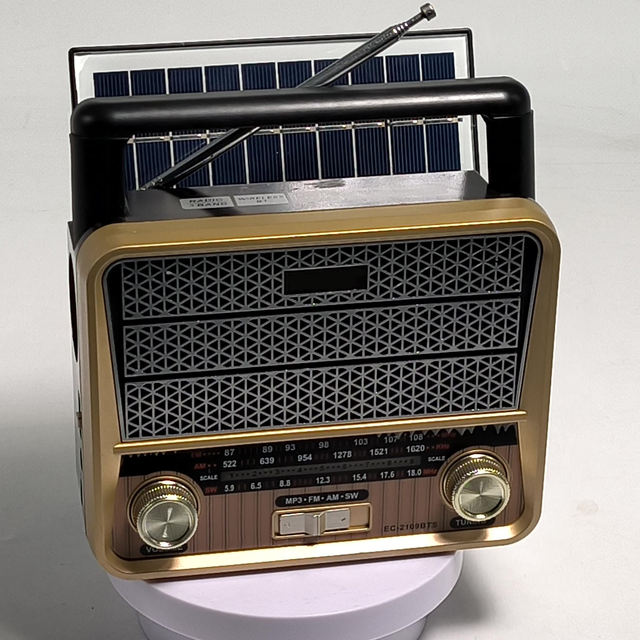 Vintage Solar Powered Multiband FM AM SW Radio with Built in Speaker USB TF Player for Home and Outdoor Use
