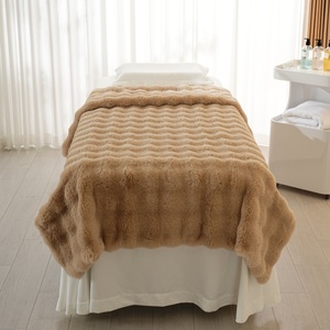 ผ้าห่มสีกากีเนื้อนุ่มพิเศษ อุ่นสบาย ขนฟูฟ่อง สำหรับโซฟา เตียงนอน - Product Image 2