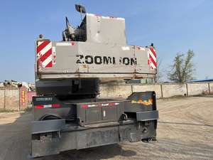 Camion-grue d'occasion bien entretenu Zoomlion ZTC350H 35T, performances fiables, pièces durables pour travaux d'ingénierie - Product Image 3