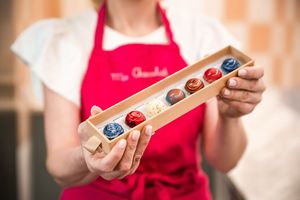High End Rigid <strong>Luxury</strong> <strong>Chocolate</strong> <strong>Boxes</strong> Cardboard Magnetic Closure Customized Logo <strong>Chocolate</strong> Packaging <strong>Boxes</strong> - Product Image 3