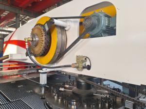 เครื่องเจาะรูแผ่นเหล็กอลูมิเนียม - Product Image 2