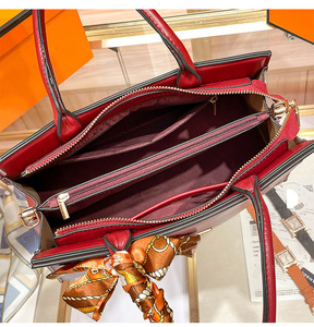 New Fashion Designer Crossbody Bags High Quality PU <b>Leather</b> Shoulder Messenger Bag Casual Totes Luxury Women Handbags and <b>Purses</b> - Product Image 6