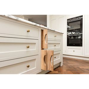 Factory Custom White Shaker Wooden <b>Kitchen</b> <b>Furniture</b> Cabinets with Sink and Quartz Countertop - Product Image 6