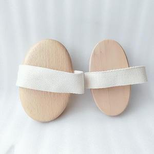 Cepillo de cuerpo seco de masaje anticelulítico de cerdas naturales con mango Cepillo de baño exfoliante con esponjas y depuradores - Product Image 3