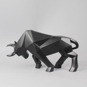 Escultura Decorativa de Resina Nórdica para Sala de Estar u Oficina, Figura de <span class=keywords><strong>Toro</strong></span> Geométrica - Product Image 3
