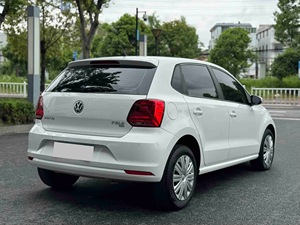 <span class=keywords><strong>Volkswagen</strong></span> <span class=keywords><strong>POLO</strong></span> 2016 1.6L Automatica Edizione Comfort - Product Image 6