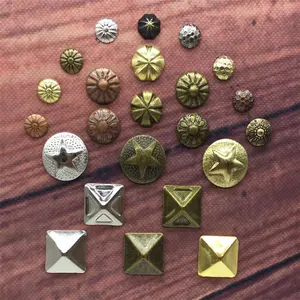 Clavos de tapicería de latón antiguo para tachuelas de muebles