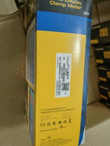 Multímetro de Garra Fluke 381 True-RMS com Medição de Temperatura e Frequência - Product Image 6