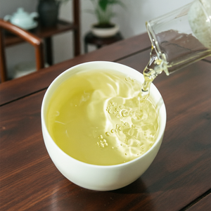 Bolsitas de Té de Jazmín Portátiles, Té de Jazmín Aromático Tradicional <span class=keywords><strong>Chino</strong></span>, Fresco y Suave, 2g*300 Bolsitas, Té Verde de Jazmín en Bolsitas Piramidales - Product Image 3