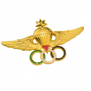 Épingles en émail 3D en forme d'ours doré, émail souple, aimantées, pour <span class=keywords><strong>les</strong></span> Jeux des î<span class=keywords><strong>les</strong></span> de l'Océan <span class=keywords><strong>Indien</strong></span>, vente en gros, fabrication - Product Image 6