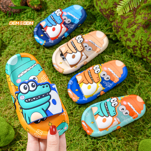 DERAN Fabricant OEM, chaussures pour <span class=keywords><strong>enfants</strong></span> personnalisées, impression d'animaux personnalisée, antidérapantes, durables, pantoufles d'intérieur, toutes saisons - Product Image 2