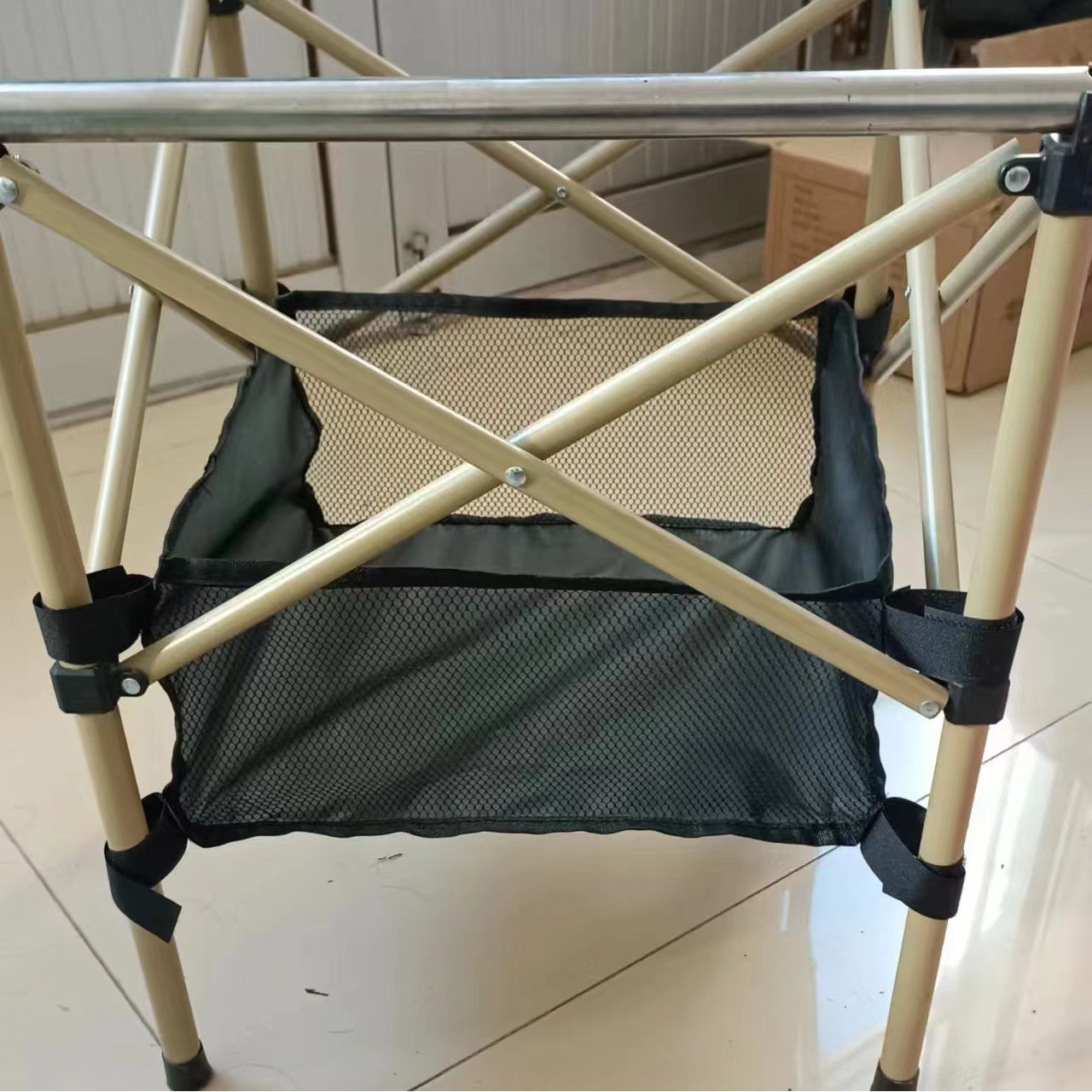 Black square table (with net bag)