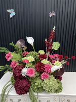 Combinaison de fleurs vertes et blanches bordeaux de 60 cm pour la décoration et l'arrangement de mariage