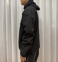 Veste imperméable unisexe coupe-vent personnalisée 2026 avec capuche zippée et fonction de changement de couleur à l'eau
