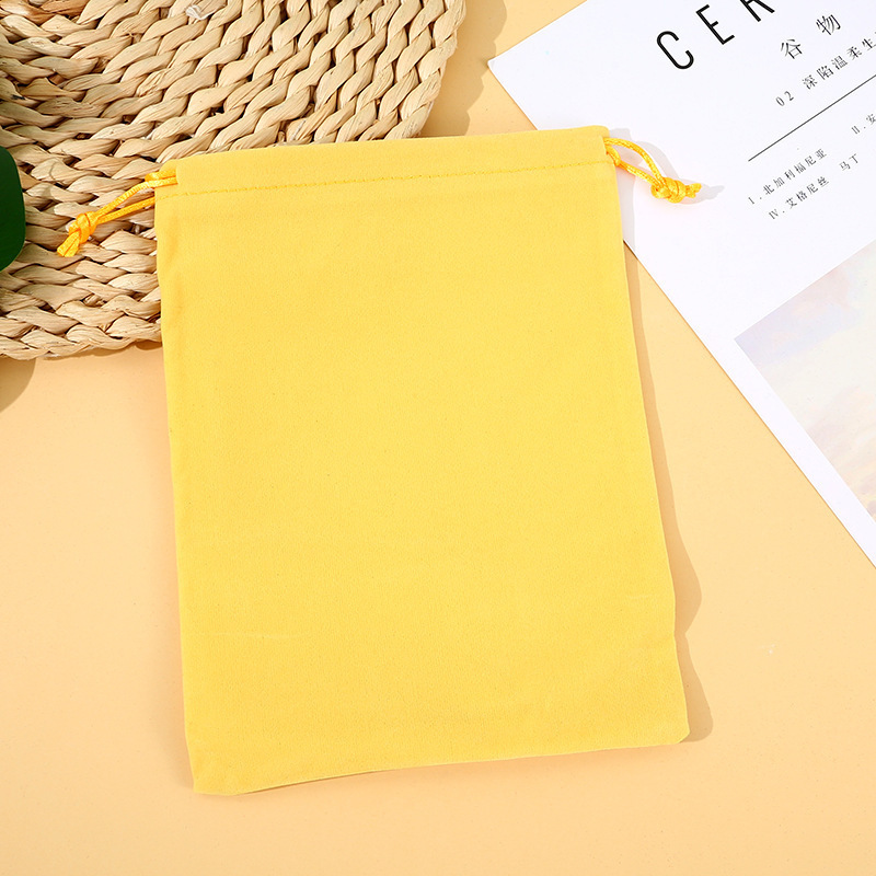 jaune