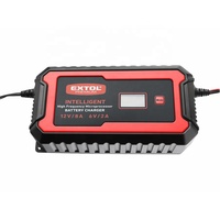 Cargador de coche de 9 etapas controlado por microprocesador 8897303 EXTOL para baterías de plomo-ácido y LiFePO4 de 6 y 12V