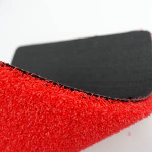 Gazon artificiel en <span class=keywords><strong>rouleau</strong></span> de haute densité imperméable rouge pur pour terrain de golf - Tapis de gazon <span class=keywords><strong>synthétique</strong></span> en plastique - Product Image 4