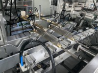 Machine d'impression automatique pour gobelets en plastique, dispositif d'alimentation, traitement à la flamme, séchage UV, sérigraphie, impression sur bouteilles rondes