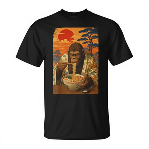 T-shirt pour femme Bigfoot manger des nouilles ramen japonaises - Product Image 2