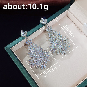 Eleganti Orecchini Pendenti Scintillanti per Donne, Orecchini Lunghi da Indossare Quotidianamente e per Feste, Gioielli alla Moda - Product Image 5