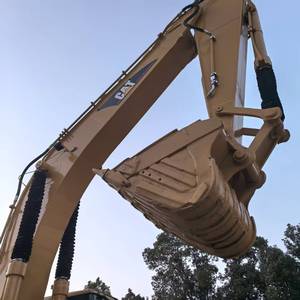 รถขุดตีนตะขาบ Caterpillar CAT 330BL มือสอง ตัวถังยาว น้ำหนัก 34.6 ตัน เครื่องยนต์แท้รุ่น 3306TA บุ้งกี๋ขนาด 1.5 ลูกบาศก์เมตร ชั่วโมงการใช้งานต่ำ เหมาะสำหรับงานขุดเหมือง - Product Image 6